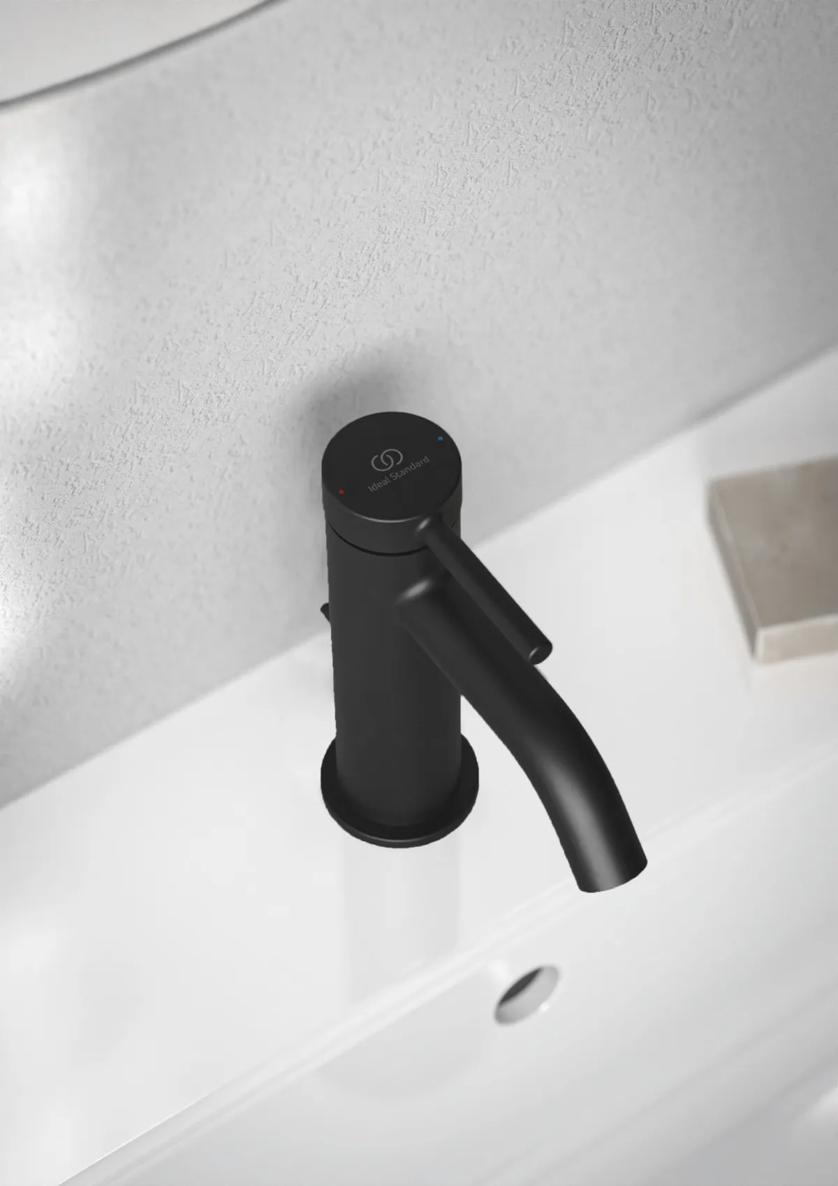 Waschtischarmatur Ceraline Nuovo Ausladung 105mm mit Ablaufgarnitur Chrom Waschtischarmatur Ceraline Nuovo Ausladung 105mm mit Ablaufgarnitur Chrom