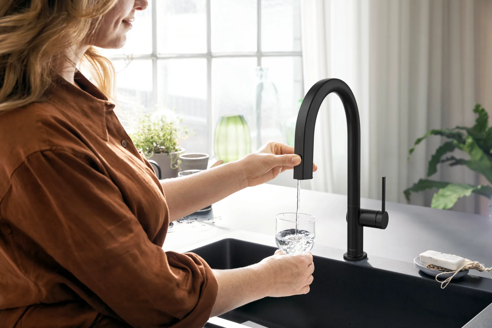 Hansgrohe Aqittura M91 Mischer M9 Starter Set Mattschwarz