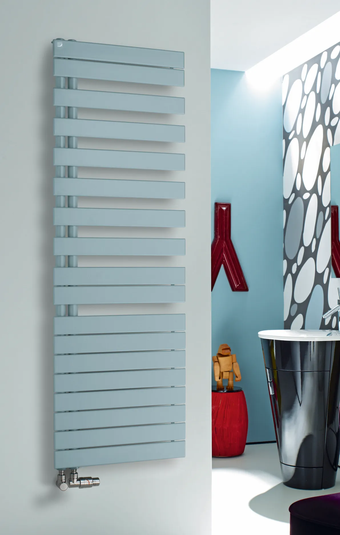 Zehnder Design-Heizkörper „Roda Spa Asym“ für Warmwasser-Zentralheizung mit 50 mm-Seitenanschluss 55 × 167,6 cm in Concrete Grey Zehnder Design-Heizkörper „Roda Spa Asym“ für Warmwasser-Zentralheizung mit 50 mm-Seitenanschluss 55 × 167,6 cm in Concrete Grey