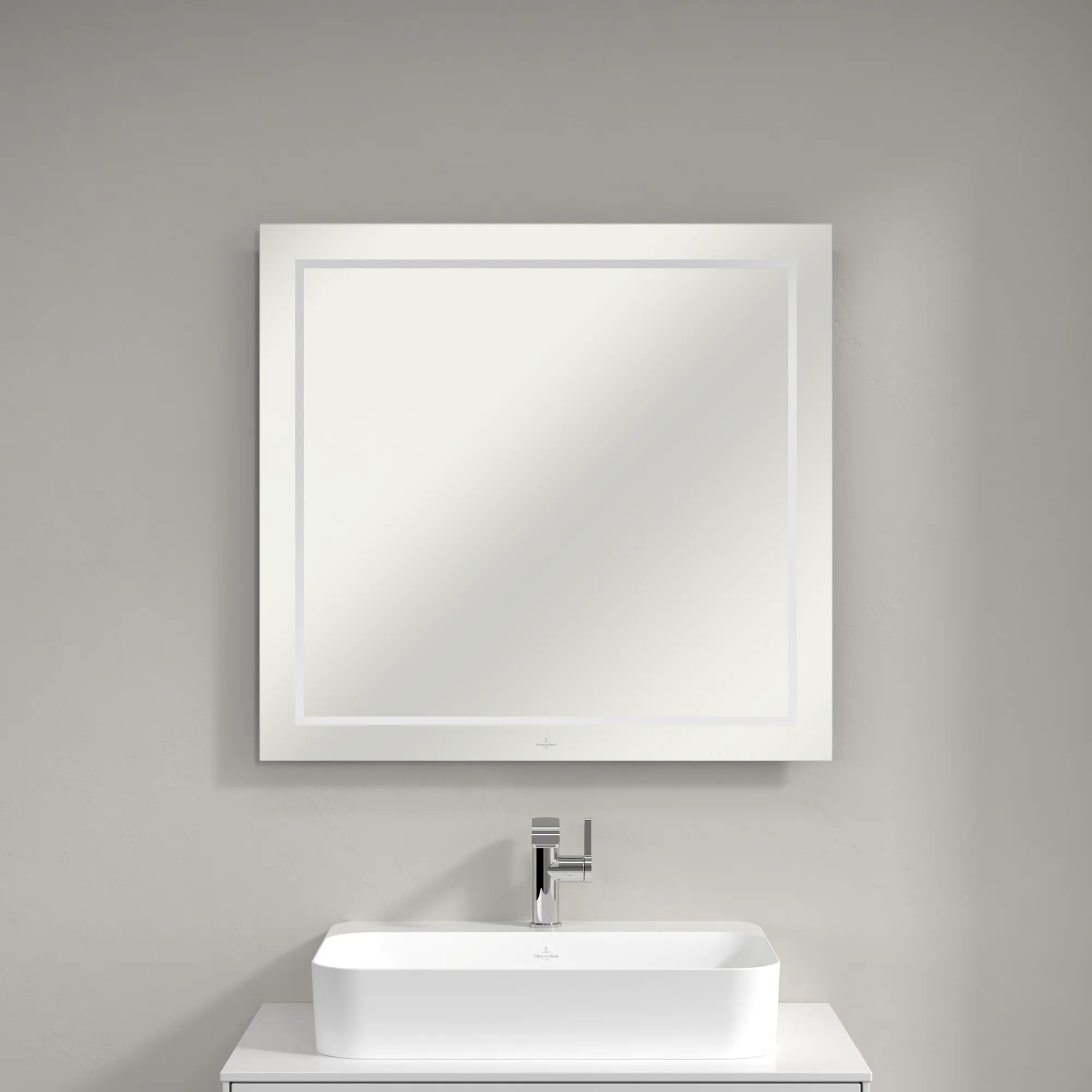Villeroy & Boch Spiegel „Finion“ 600 × 750 mm in White Matt