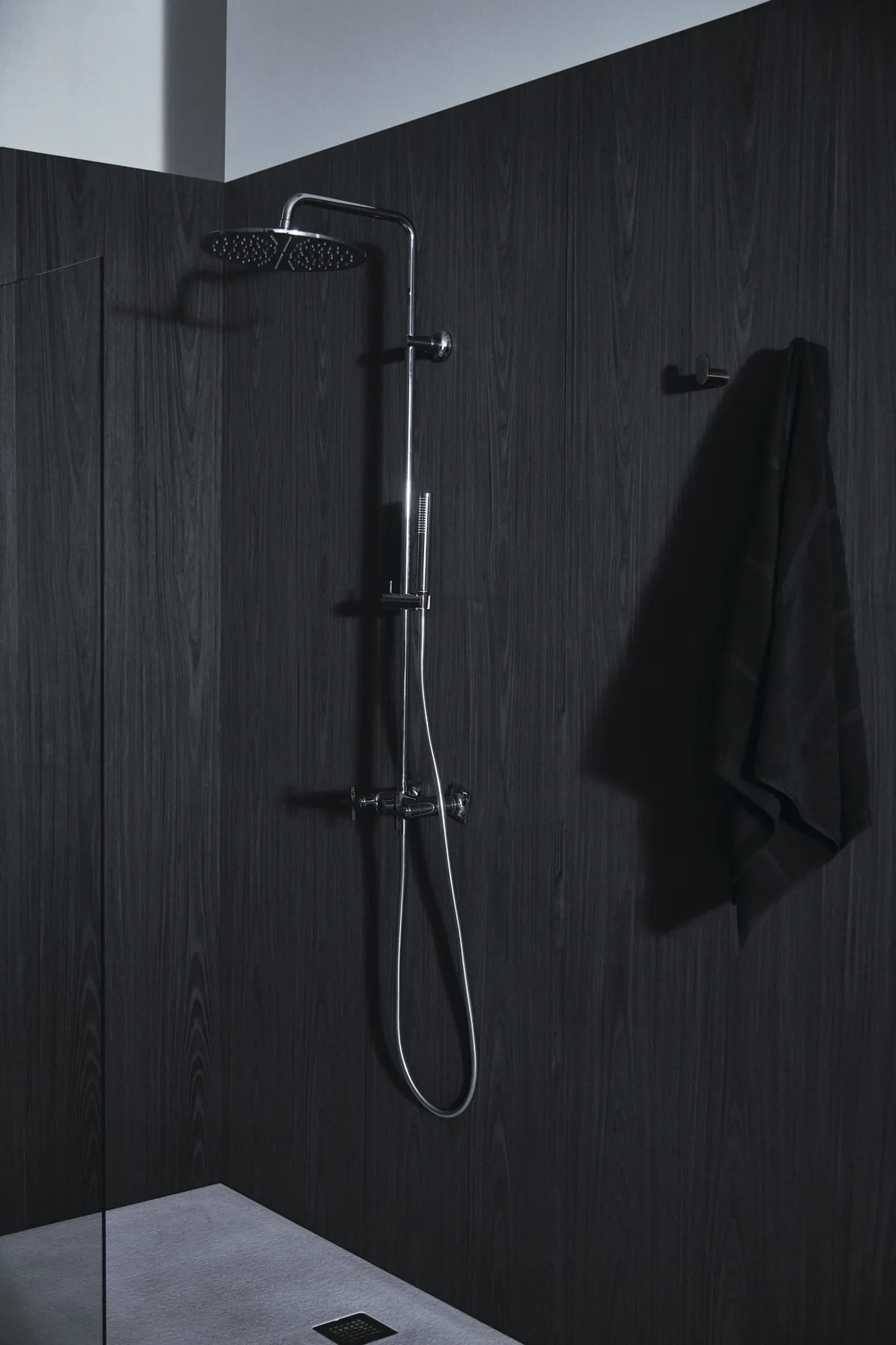 Ideal Standard Joy Neo Duschsystem mit Einhebel-Brausearmatur Kreuzgriffe Chrom Ideal Standard Joy Neo Duschsystem mit Einhebel-Brausearmatur Kreuzgriffe Chrom