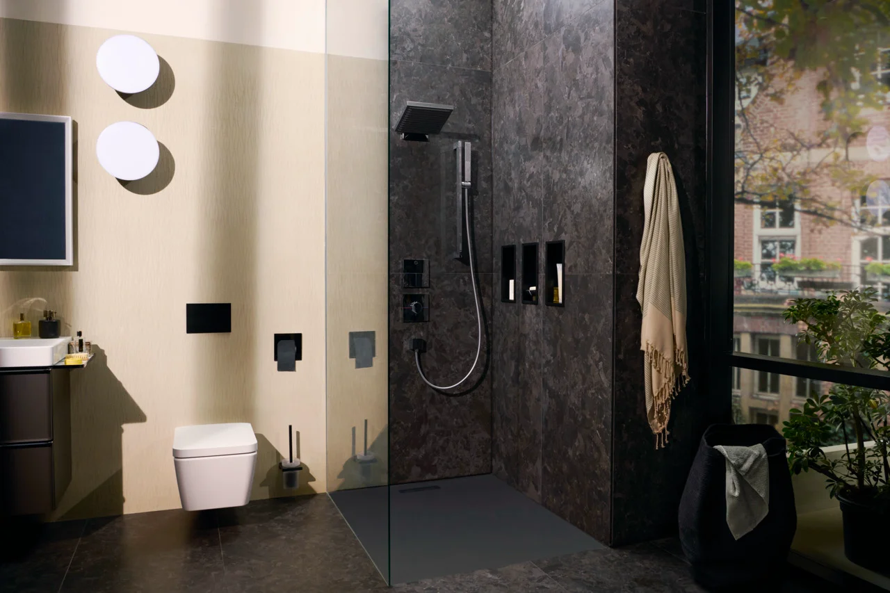 Hansgrohe FixFit Wandanschluss Square mit Rückflussverhinderer, Chrom, Anschlusswinkel aus Kunststoff, Material Abdeckung: Kunststoff, Anschlussart: G 1/2