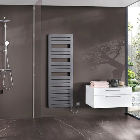 BEMM Design-Elektroheizkörper „Page EO“ 60 × 177 cm in Weiß (RAL 9016)