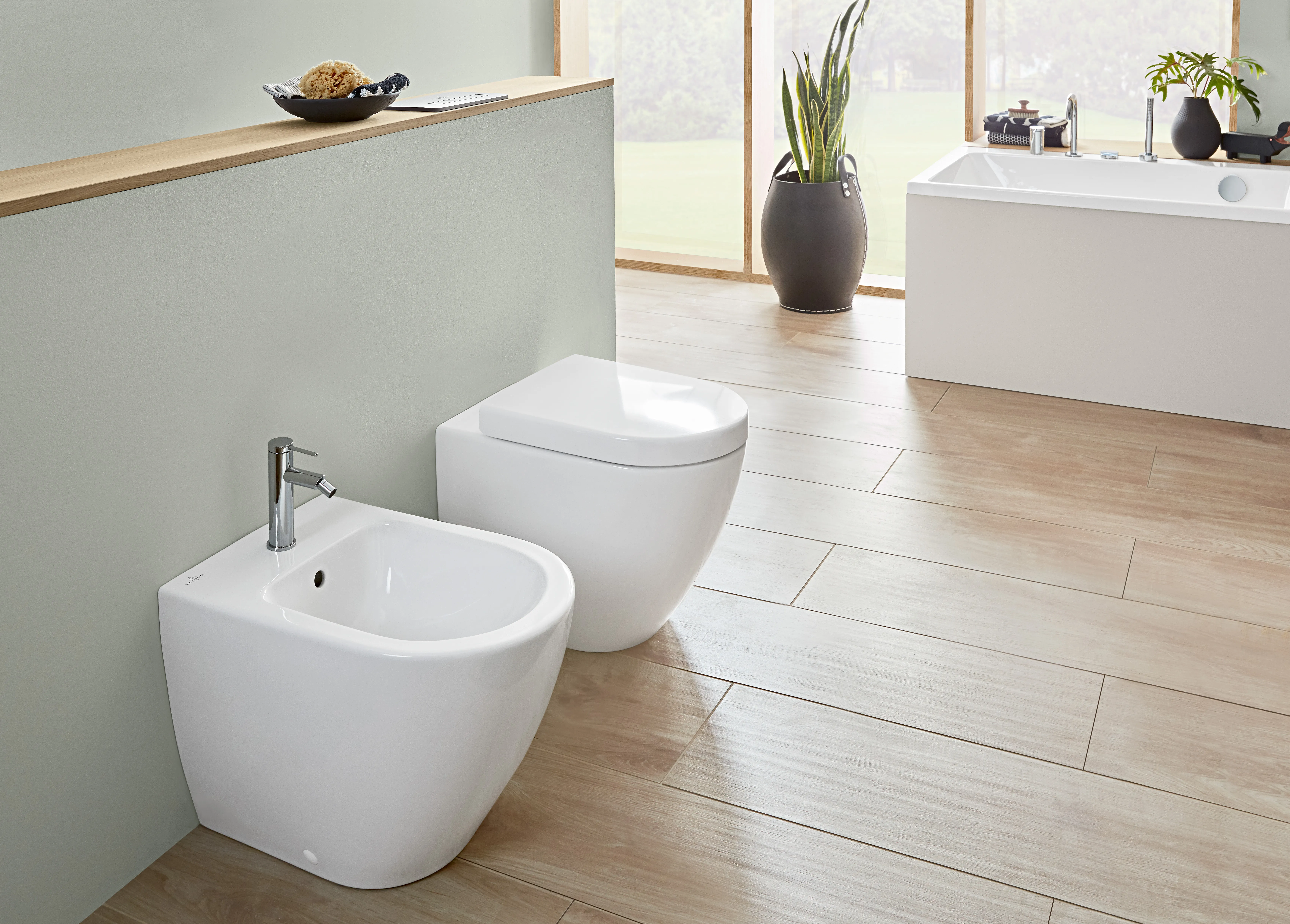 Villeroy & Boch Stand-Bidet „Subway 2.0“, Befestigung verdeckt, mit Hahnlochbohrung 37,5 × 56 × 40 cm