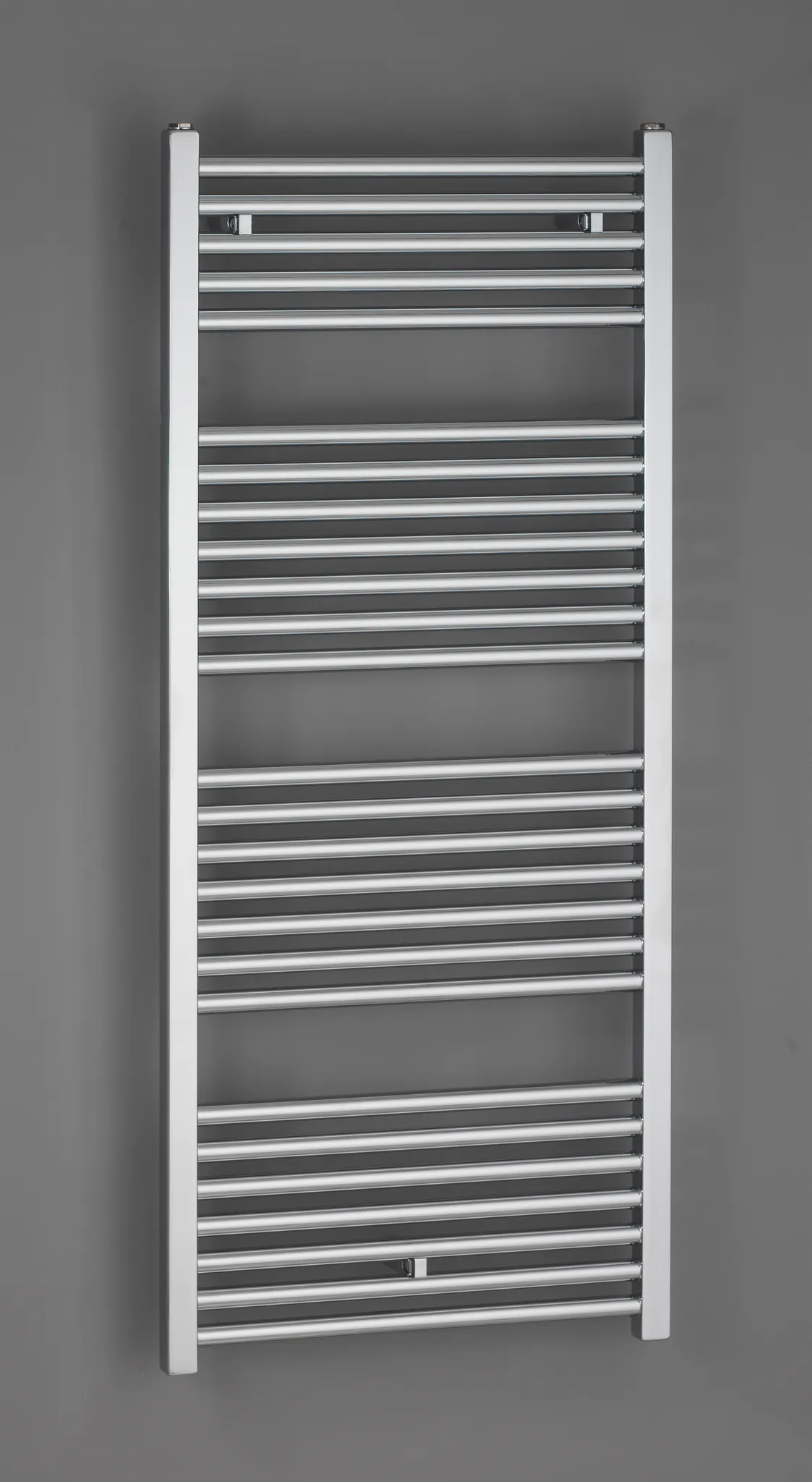 Zehnder Design-Heizkörper „Zeno“ für Warmwasser-Zentralheizung oder gemischten Betrieb mit 50 mm-Mittelanschluss 60 × 168,8 cm in Chrom Zehnder Design-Heizkörper „Zeno“ für Warmwasser-Zentralheizung oder gemischten Betrieb mit 50 mm-Mittelanschluss 60 × 168,8 cm in Chrom