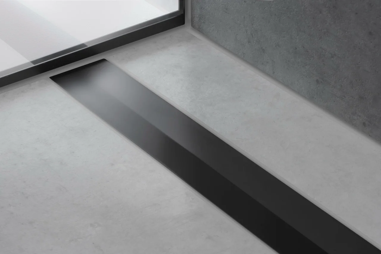 Hansgrohe RainDrain Flex Duschrinne 1200 mm, Mattschwarz, höhenverstellbar, zweiseitige Montage, bis zu 60 l/min Ablaufleistung Hansgrohe RainDrain Flex Duschrinne 1200 mm, Mattschwarz, höhenverstellbar, zweiseitige Montage, bis zu 60 l/min Ablaufleistung
