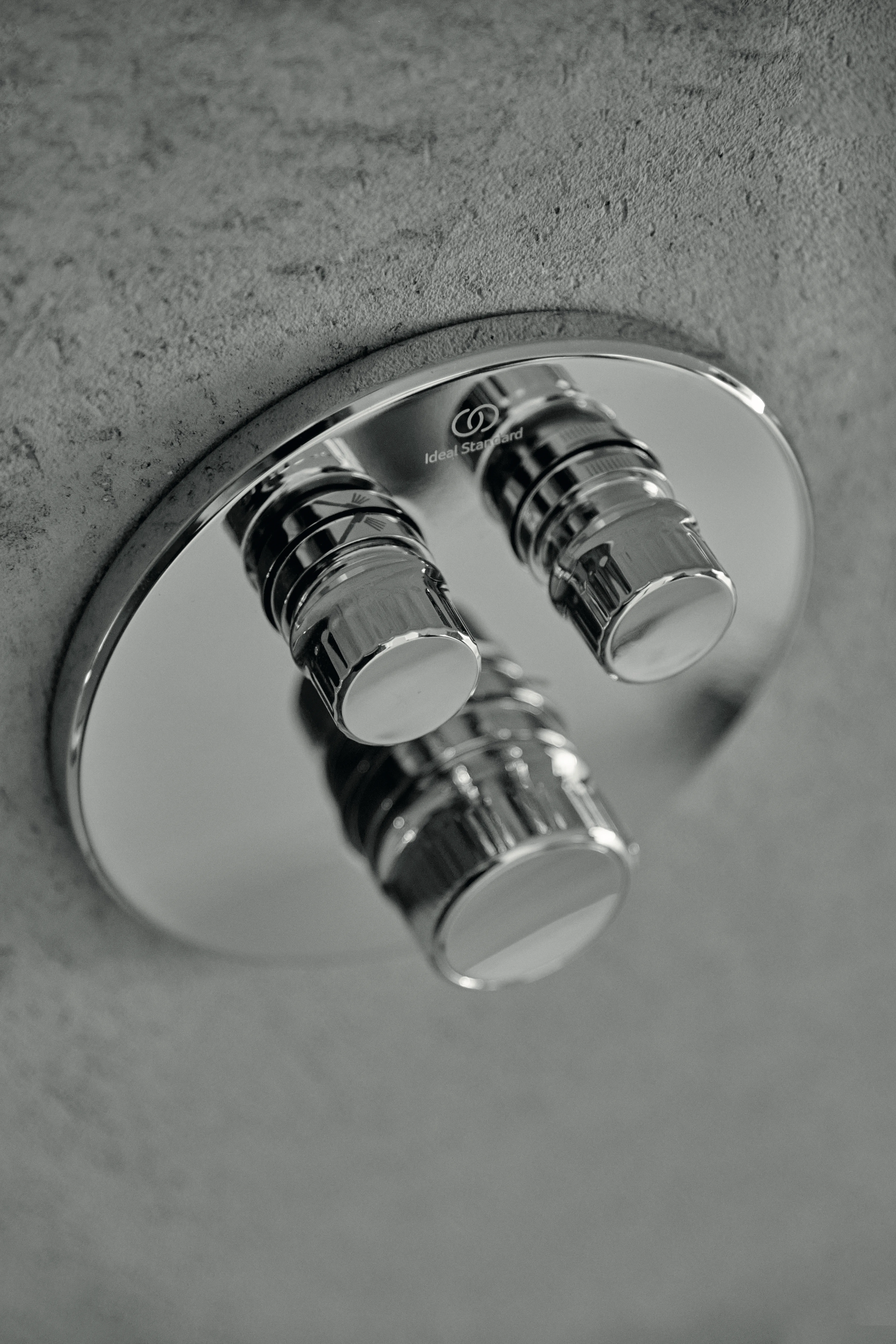 Brausethermostat Unterputz Ceratherm Navigo 2 Verbraucher Rund Brushed Gold Brausethermostat Unterputz Ceratherm Navigo 2 Verbraucher Rund Brushed Gold