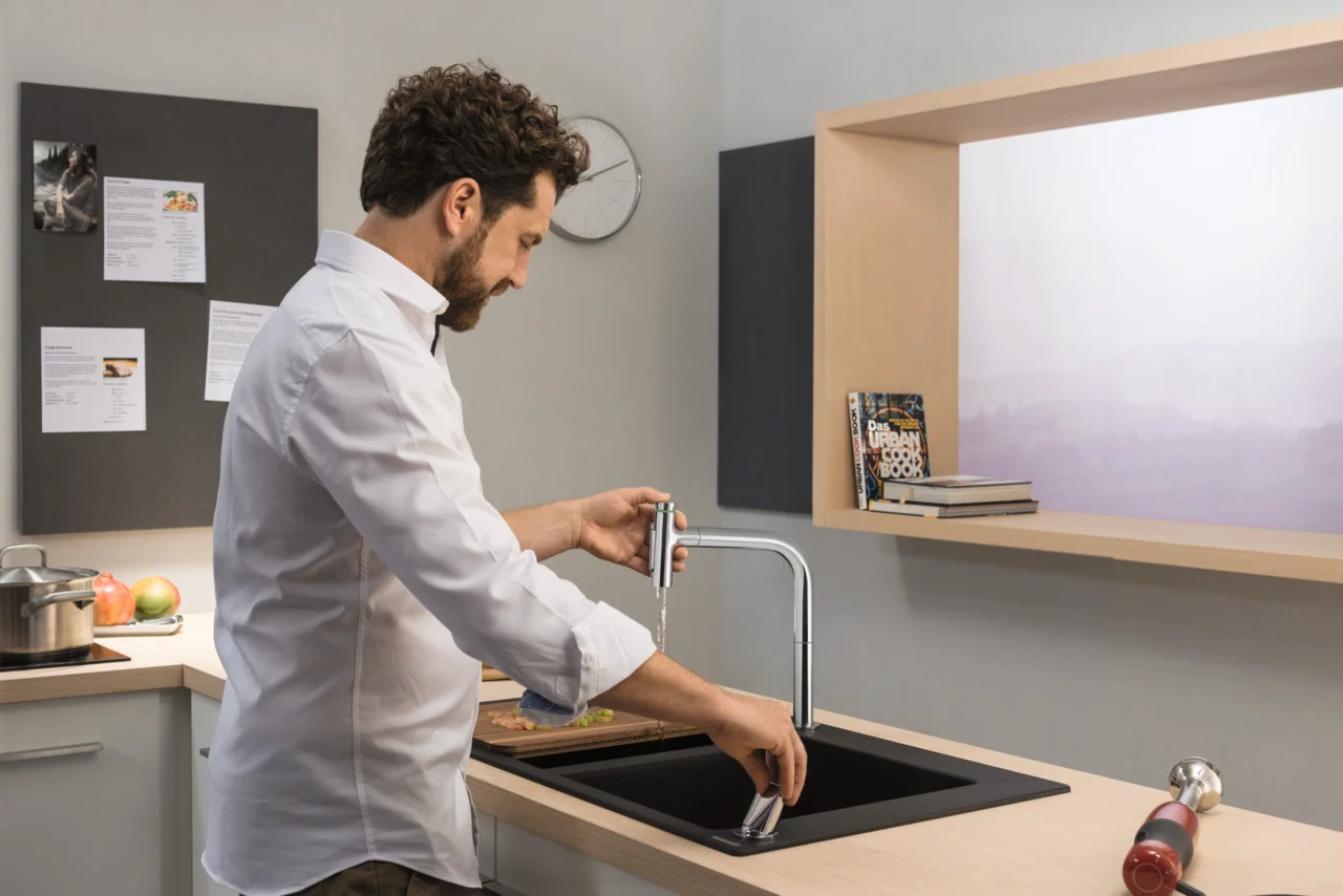 Hansgrohe Einbauspüle S51 Serie, Graphitschwarz, 370x370 mm, 2 Hauptbecken, Aufbau, Beckentiefe 190 mm
