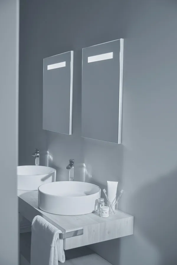 Waschtischarmatur Edge, mit verlängertem Sockel, 5 l/min., mit Ablaufgarnitur, Ausladung 165mm, Chrom Waschtischarmatur Edge, mit verlängertem Sockel, 5 l/min., mit Ablaufgarnitur, Ausladung 165mm, Chrom