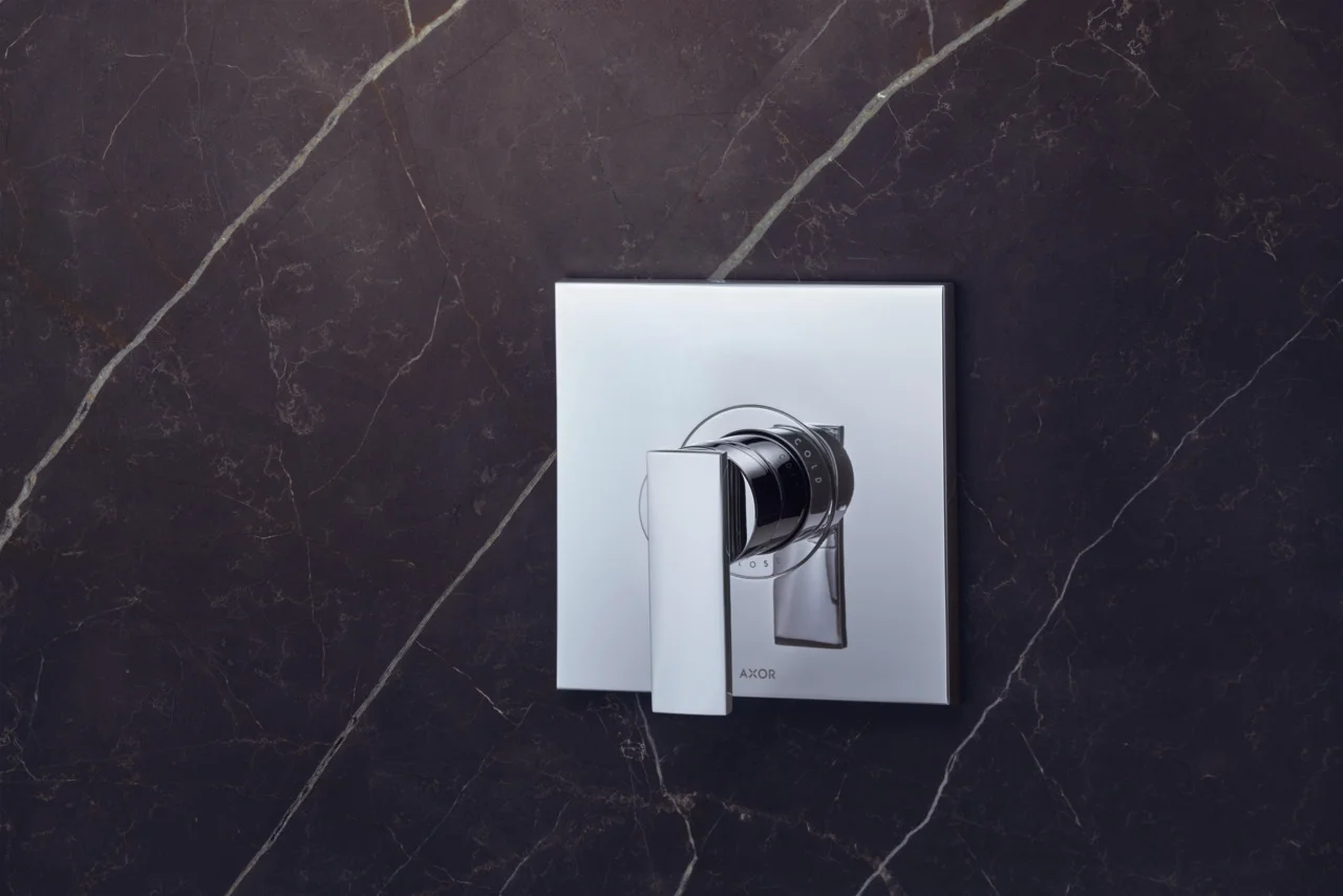 Hansgrohe AXOR Citterio Einhebel-Brausemischer Unterputz, Chrom, max. Durchfluss 29 l/min, Keramikmischsystem, einstellbare Temperaturbegrenzung, Schalldämpfer, für Durchlauferhitzer geeignet Hansgrohe AXOR Citterio Einhebel-Brausemischer Unterputz, Chrom, max. Durchfluss 29 l/min, Keramikmischsystem, einstellbare Temperaturbegrenzung, Schalldämpfer, für Durchlauferhitzer geeignet