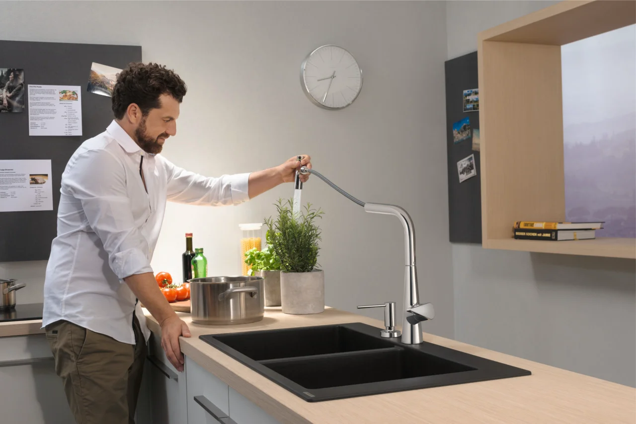 Hansgrohe Talis Select M51 Einhebel-Küchenmischer mit Ausziehbrause 2jet sBox Chrom, ComfortZone 300, Schwenkbereich einstellbar auf 110° oder 150°, Laminarstrahl und Brausestrahl, MagFit magnetische Brausehalterung, max. Durchflussmenge 8 l/min bei 3 ba Hansgrohe Talis Select M51 Einhebel-Küchenmischer mit Ausziehbrause 2jet sBox Chrom, ComfortZone 300, Schwenkbereich einstellbar auf 110° oder 150°, Laminarstrahl und Brausestrahl, MagFit magnetische Brausehalterung, max. Durchflussmenge 8 l/min bei 3 ba