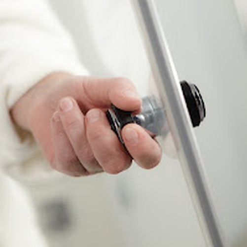 HSK teilgerahmte Walk-In-Duschkabine pendelbar „Exklusiv“ Glas Klar hell, Profile Alu Silber-matt, Scharniere Premium Softcube, B: 900 mm H: 2000 mm HSK teilgerahmte Walk-In-Duschkabine pendelbar „Exklusiv“ Glas Klar hell, Profile Alu Silber-matt, Scharniere Premium Softcube, B: 900 mm H: 2000 mm