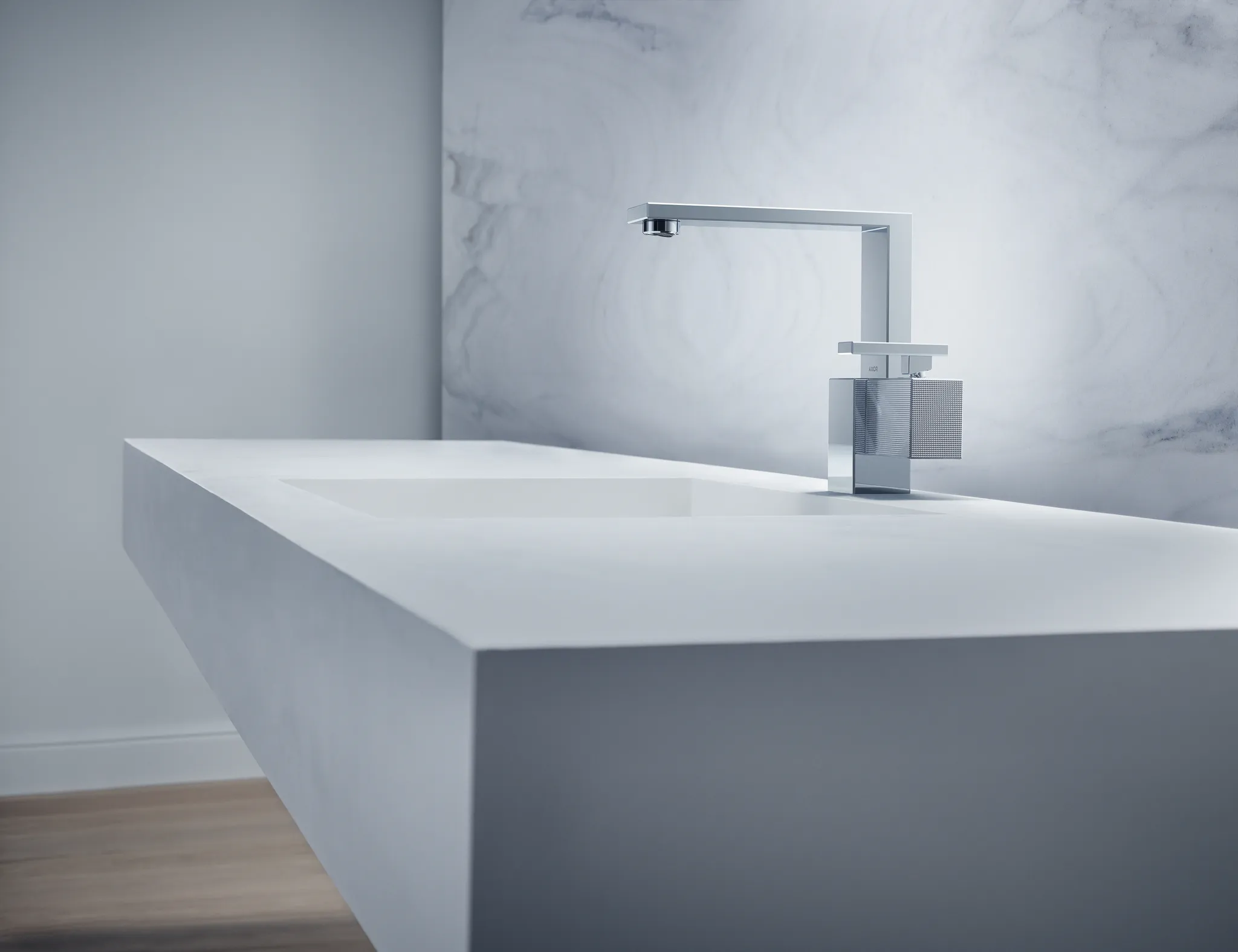 Hansgrohe AXOR Edge Einhebel-Waschtischmischer 190 mit Push-Open Ablaufgarnitur - Diamantschliff, Chrom Hansgrohe AXOR Edge Einhebel-Waschtischmischer 190 mit Push-Open Ablaufgarnitur - Diamantschliff, Chrom