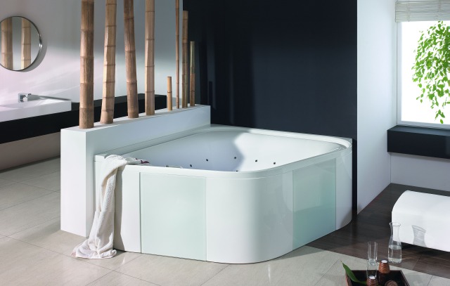 Hoesch Badewanne „Ergo+“ freistehend eck 164 × 164 cm in 