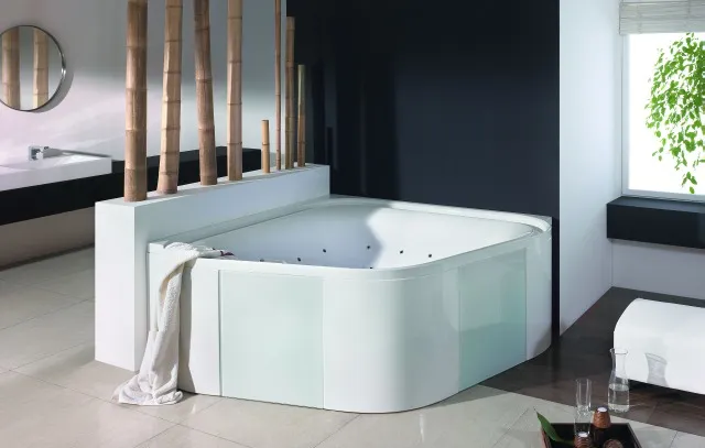 Hoesch Badewanne „Ergo+“ freistehend eck 164 × 164 cm in Weiß Hoesch Badewanne „Ergo+“ freistehend eck 164 × 164 cm in Weiß
