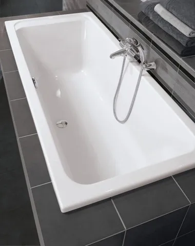 Villeroy & Boch Badewanne „Architectura“ rechteck 170 × 80 cm, Mittelablauf in Weiß Alpin Villeroy & Boch Badewanne „Architectura“ rechteck 170 × 80 cm, Mittelablauf in Weiß Alpin