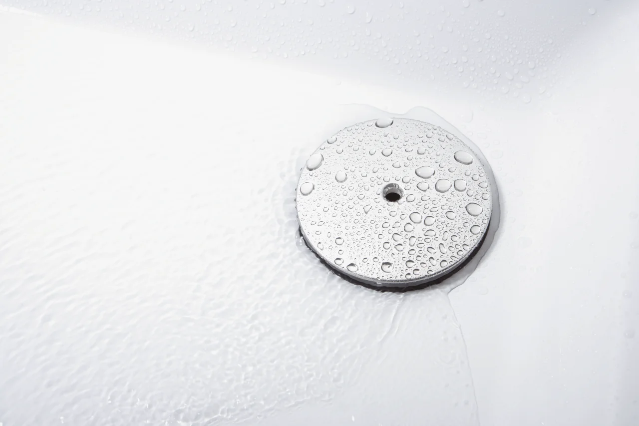 Hansgrohe Staro Ablaufgarnitur Duschwannen 90° - Fertigset in Edelmessing mit Edelstahl-Ablaufstopfen Hansgrohe Staro Ablaufgarnitur Duschwannen 90° - Fertigset in Edelmessing mit Edelstahl-Ablaufstopfen