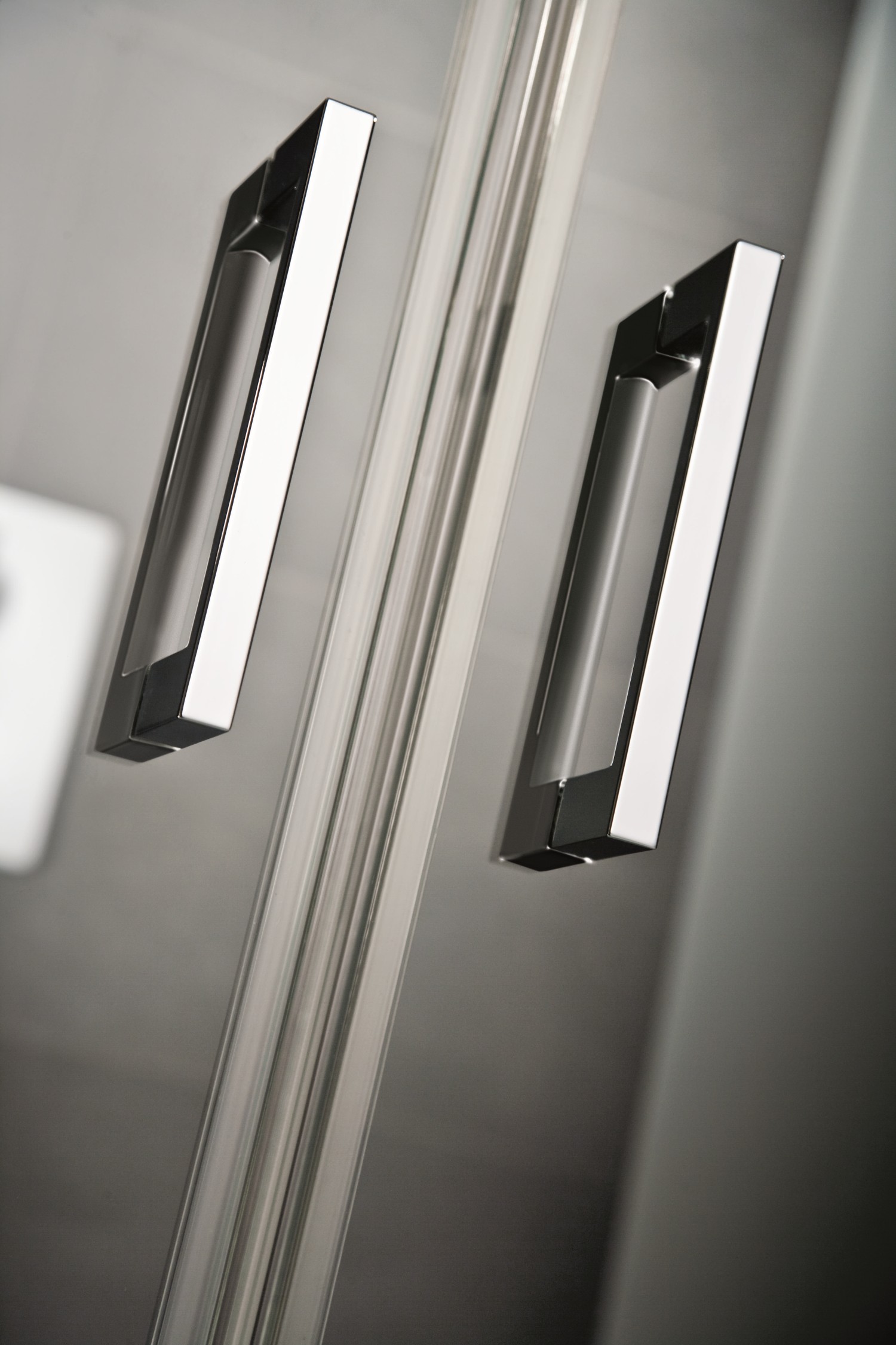 HSK Pendeltür mit Seitenwand „K2“ Glas Linea 02 HSK Pendeltür mit Seitenwand „K2“ Glas Linea 02