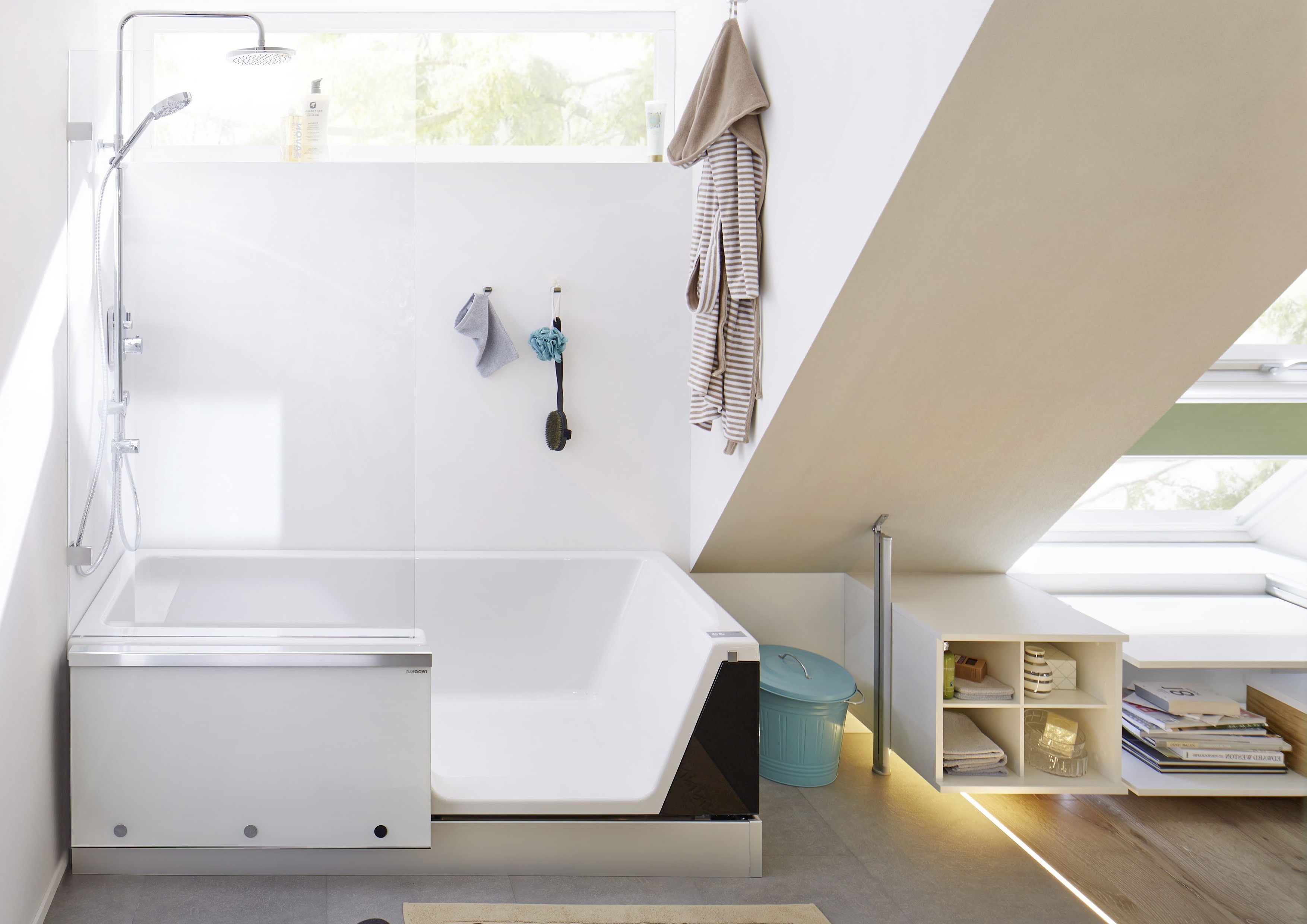 repaBAD Duschbadewanne rechts, Ecke „Easy-In“ 170 × 75 cm repaBAD Duschbadewanne rechts, Ecke „Easy-In“ 170 × 75 cm
