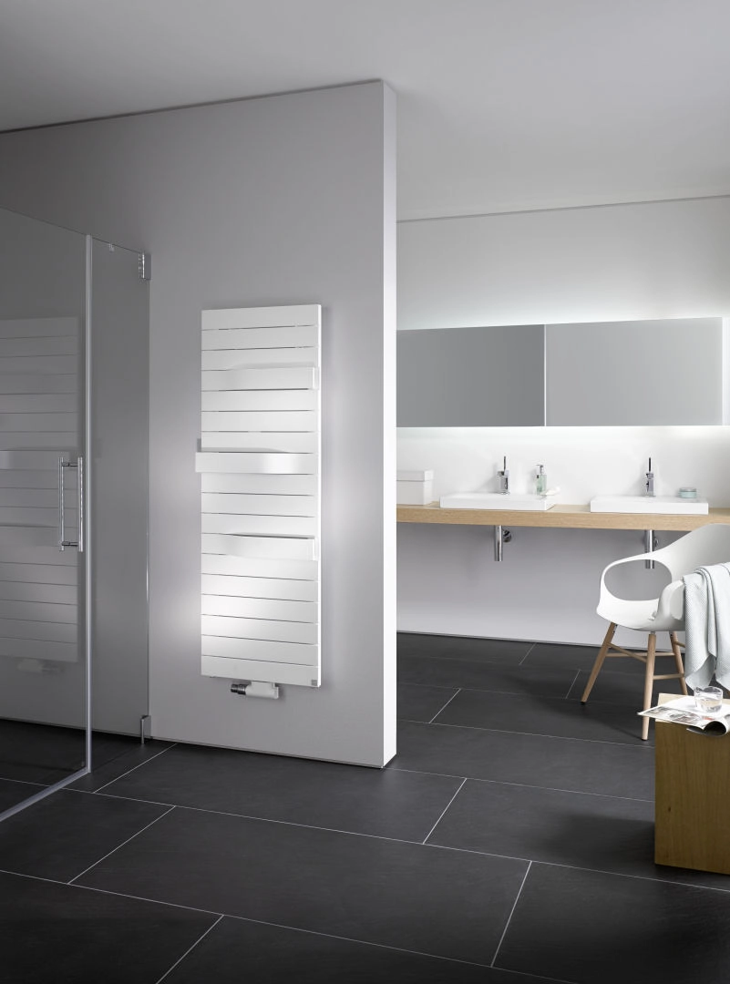 Kermi Design-Heizkörper „Tabeo®“ 60 × 143,7 cm in Weiß (RAL 9016) Kermi Design-Heizkörper „Tabeo®“ 60 × 143,7 cm in Weiß (RAL 9016)