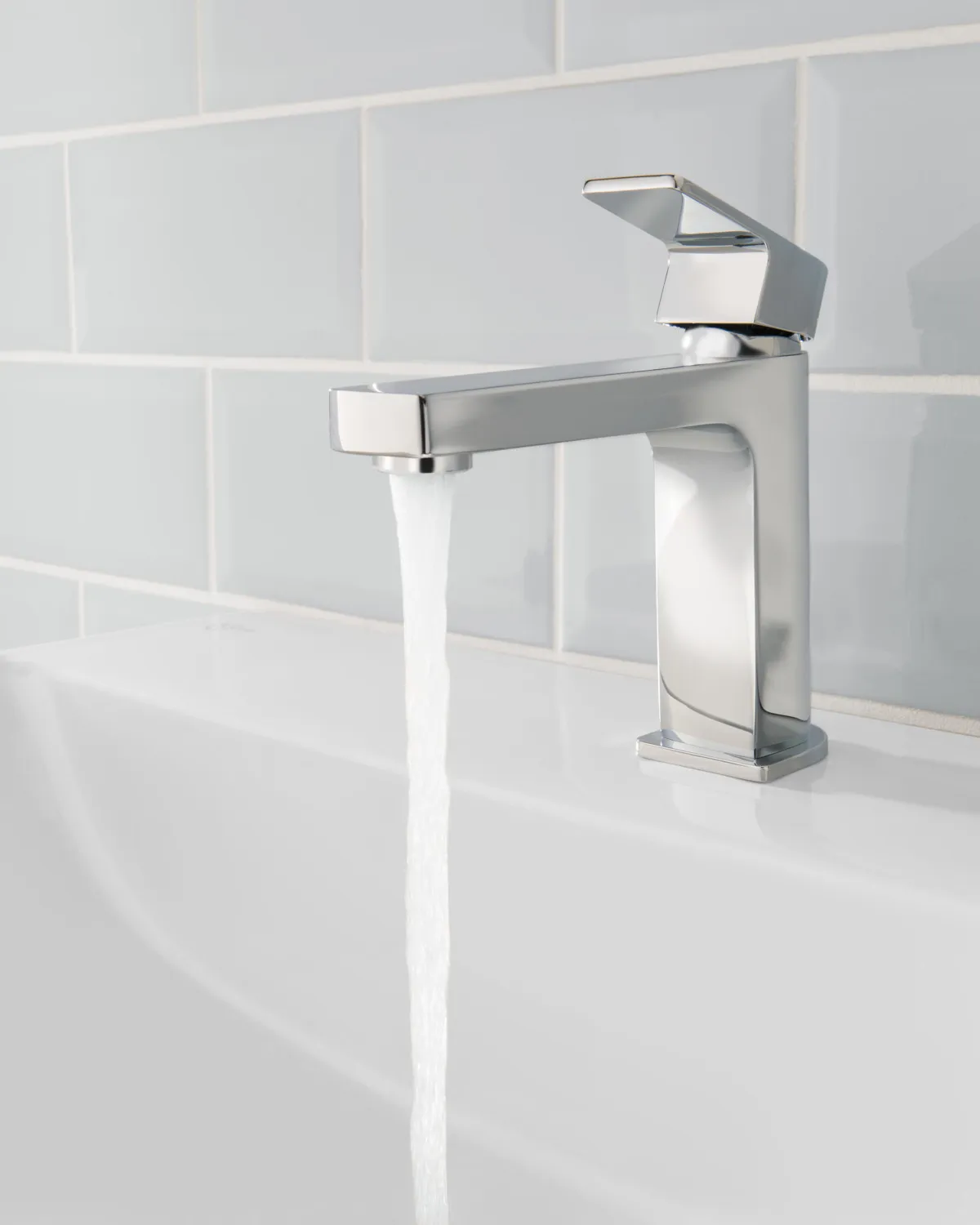 Ideal Standard Waschtischarmatur Edge, Slim, 5 l/min., ohne Ablaufgarnitur, Ausladung 120mm, Chrom Ideal Standard Waschtischarmatur Edge, Slim, 5 l/min., ohne Ablaufgarnitur, Ausladung 120mm, Chrom
