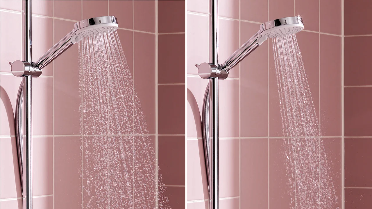 Hansgrohe Crometta E Showerpipe 240 chrom - 1-Jet mit Thermostat, Aufputzinstallation, DN15, 350 mm Brausearmlänge