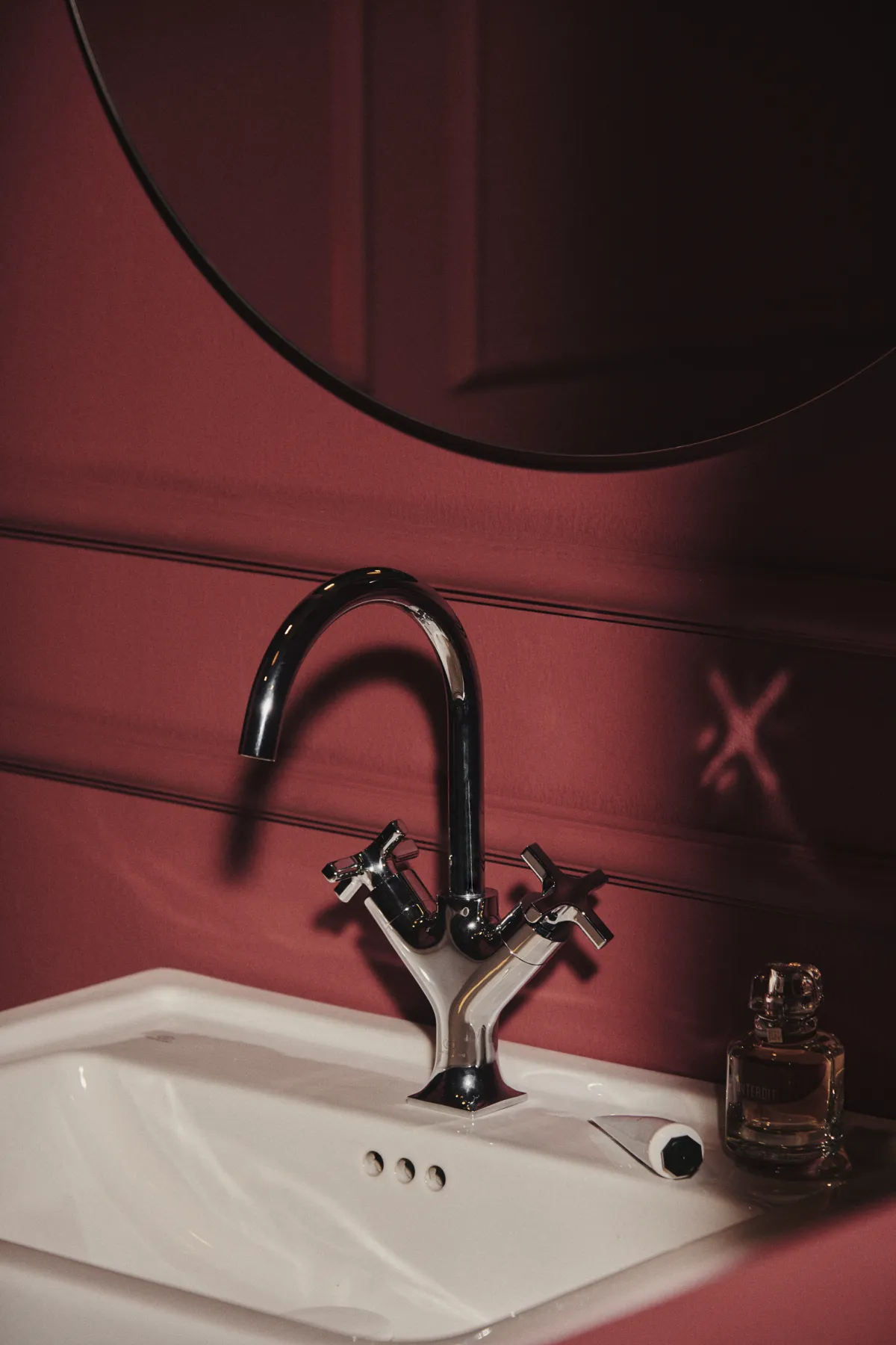 Ideal Standard Waschtischarmatur Joy Neo ohne Ablaufgarnitur, Ausladung 169mm, Kreuzgriffe, Chrom Ideal Standard Waschtischarmatur Joy Neo ohne Ablaufgarnitur, Ausladung 169mm, Kreuzgriffe, Chrom