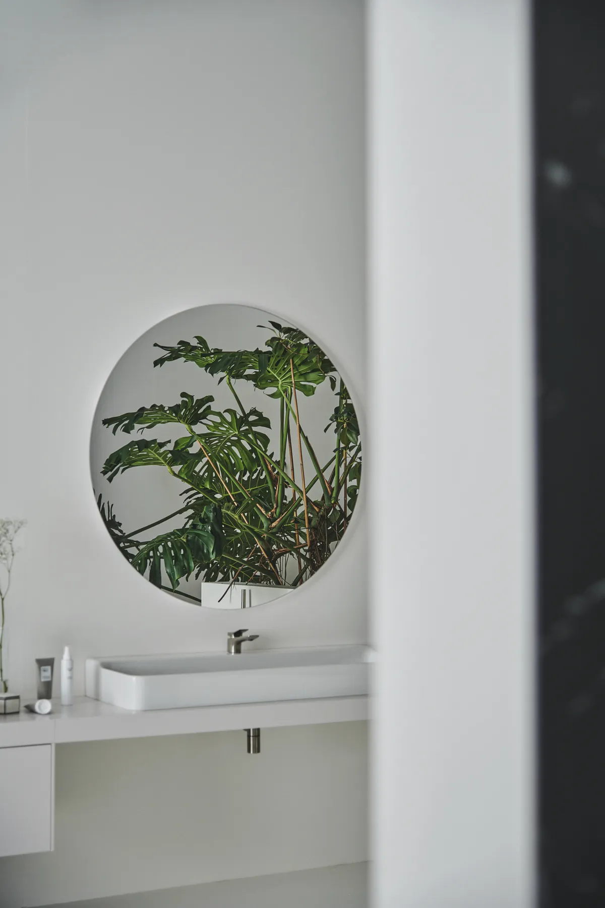 Konsole Conca, 2400x505x80mm, Weiß Konsole Conca, 2400x505x80mm, Weiß