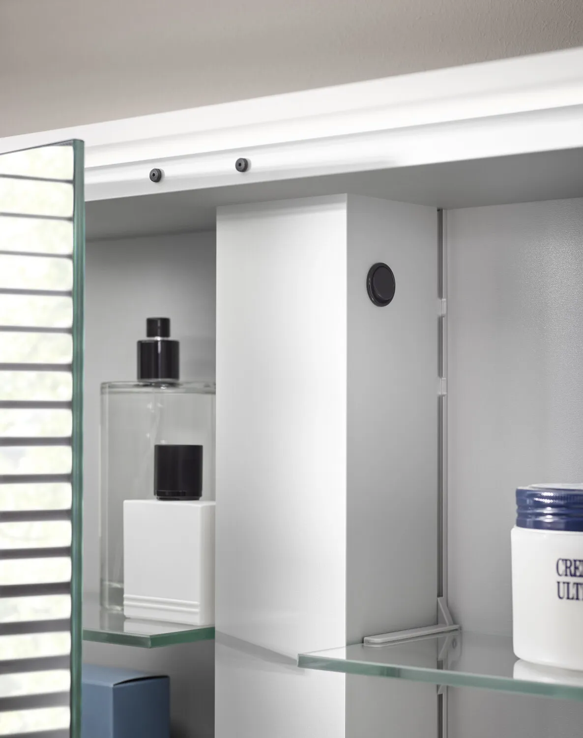 Lichtspiegelschrank flat II Classicleuchte, Aufputz, mit Waschtischbeleuchtung, 1 Tür, 600mm Lichtspiegelschrank flat II Classicleuchte, Aufputz, mit Waschtischbeleuchtung, 1 Tür, 600mm