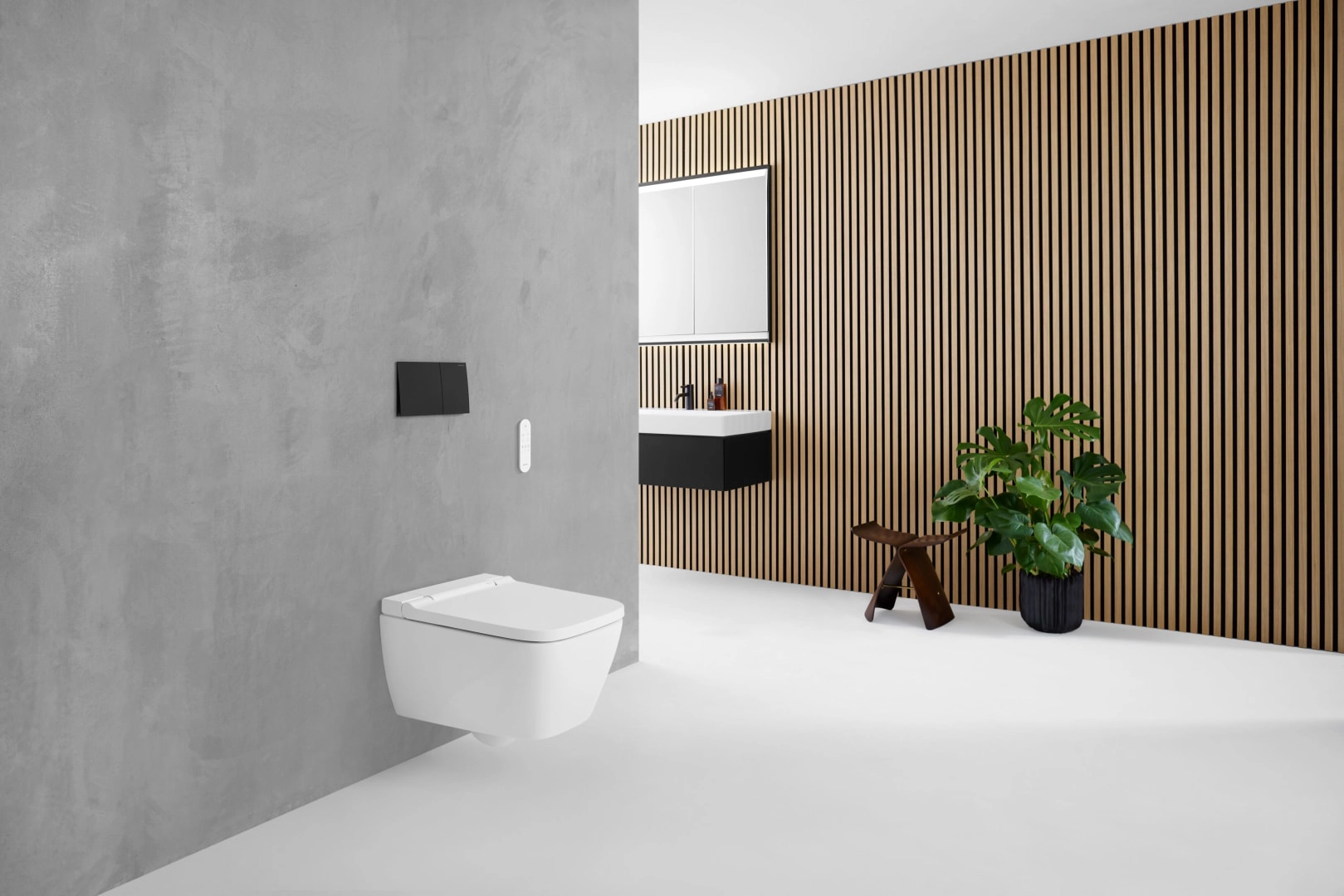 Geberit Wand-Dusch-WC Komplettanlage AquaClean „Sela Square“ 375 × 400 × 570 mm in weiß alpin, Befestigung sichtbar, ohne Spülrand