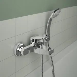 Badearmatur Aufputz Ceraplan mit Handbrause-Set 220x182x109mm Chrom Badearmatur Aufputz Ceraplan mit Handbrause-Set 220x182x109mm Chrom
