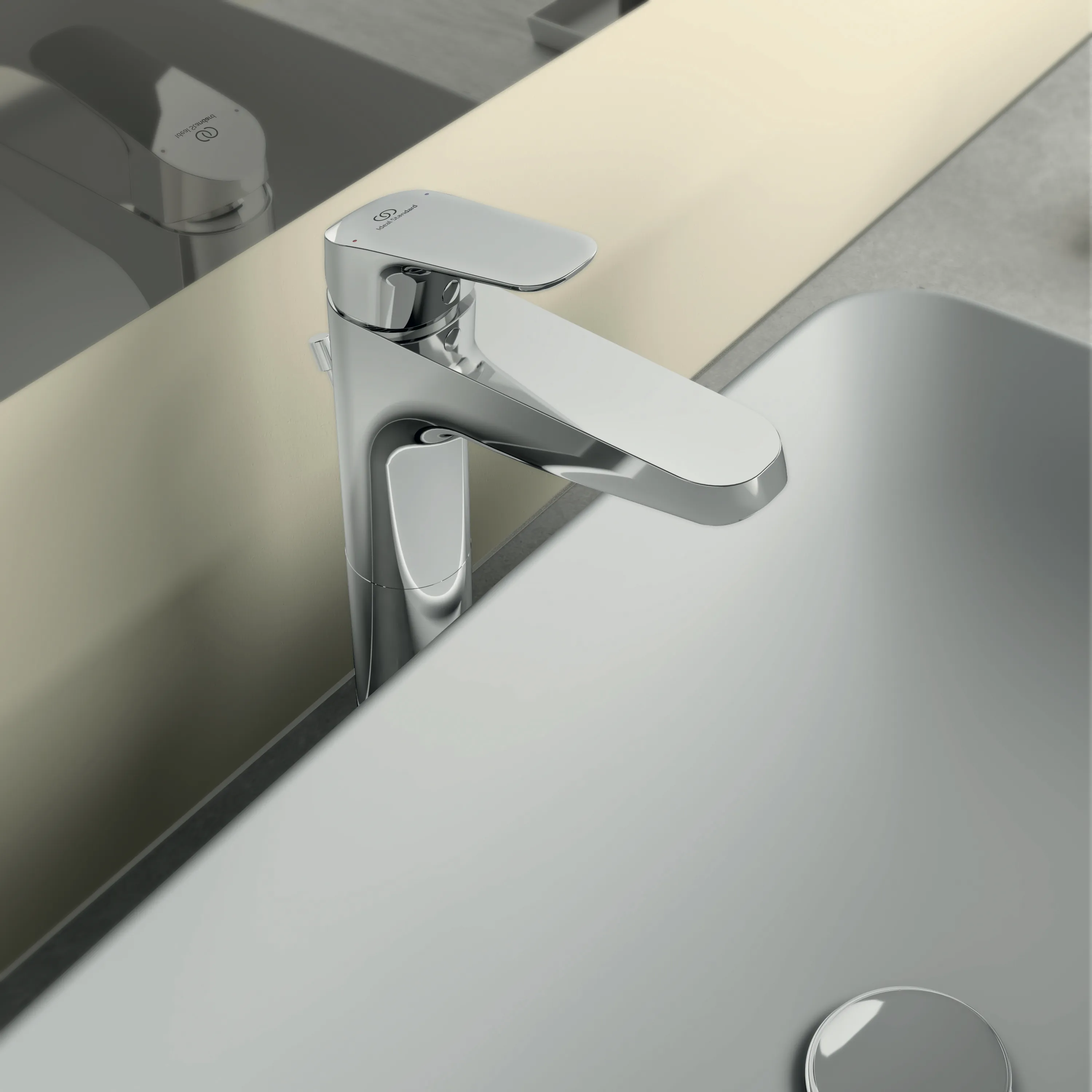 Waschtischarmatur Ceraflex mit Ablaufgarnitur verlängerter Sockel Ausladung 140mm Chrom Waschtischarmatur Ceraflex mit Ablaufgarnitur verlängerter Sockel Ausladung 140mm Chrom