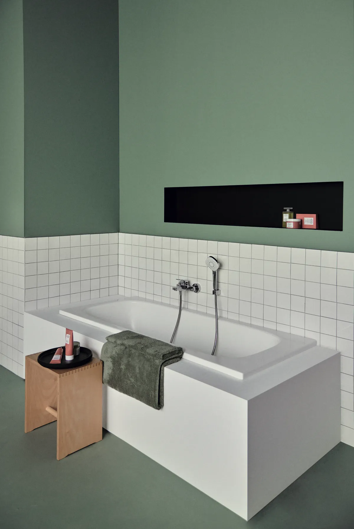 Badearmatur Aufputz Ceraplan 220x182x109mm Chrom Badearmatur Aufputz Ceraplan 220x182x109mm Chrom