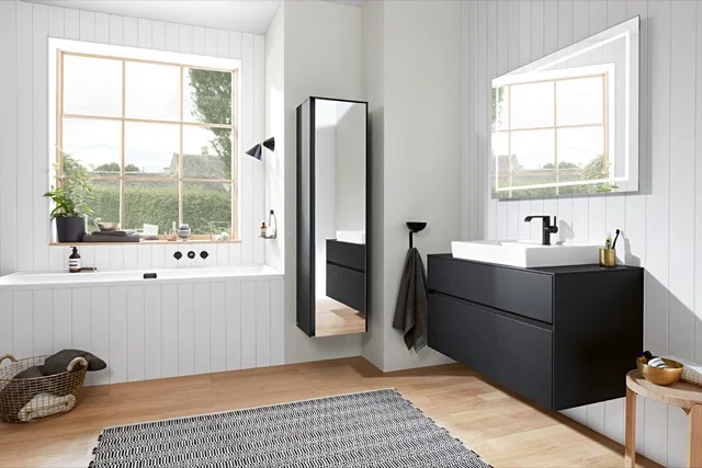 Villeroy & Boch Collaro rechteckige Badewanne in Stone White, 1600 x 750 mm, Höhe 470 mm, Einbauhöhe 580–622 mm, Acryl, matt, mit Mittelablauf Villeroy & Boch Collaro rechteckige Badewanne in Stone White, 1600 x 750 mm, Höhe 470 mm, Einbauhöhe 580–622 mm, Acryl, matt, mit Mittelablauf