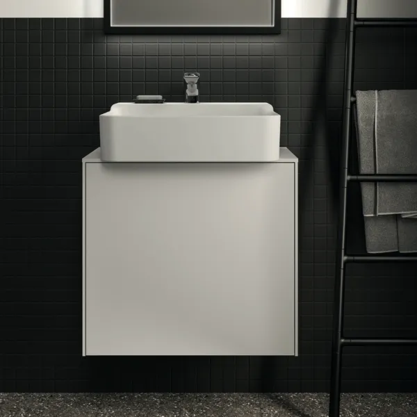 Ideal Standard Waschtischunterschrank Conca, 1 Auszug, mit mittigem Ausschnitt, 602x373x550mm, Weiß Ideal Standard Waschtischunterschrank Conca, 1 Auszug, mit mittigem Ausschnitt, 602x373x550mm, Weiß