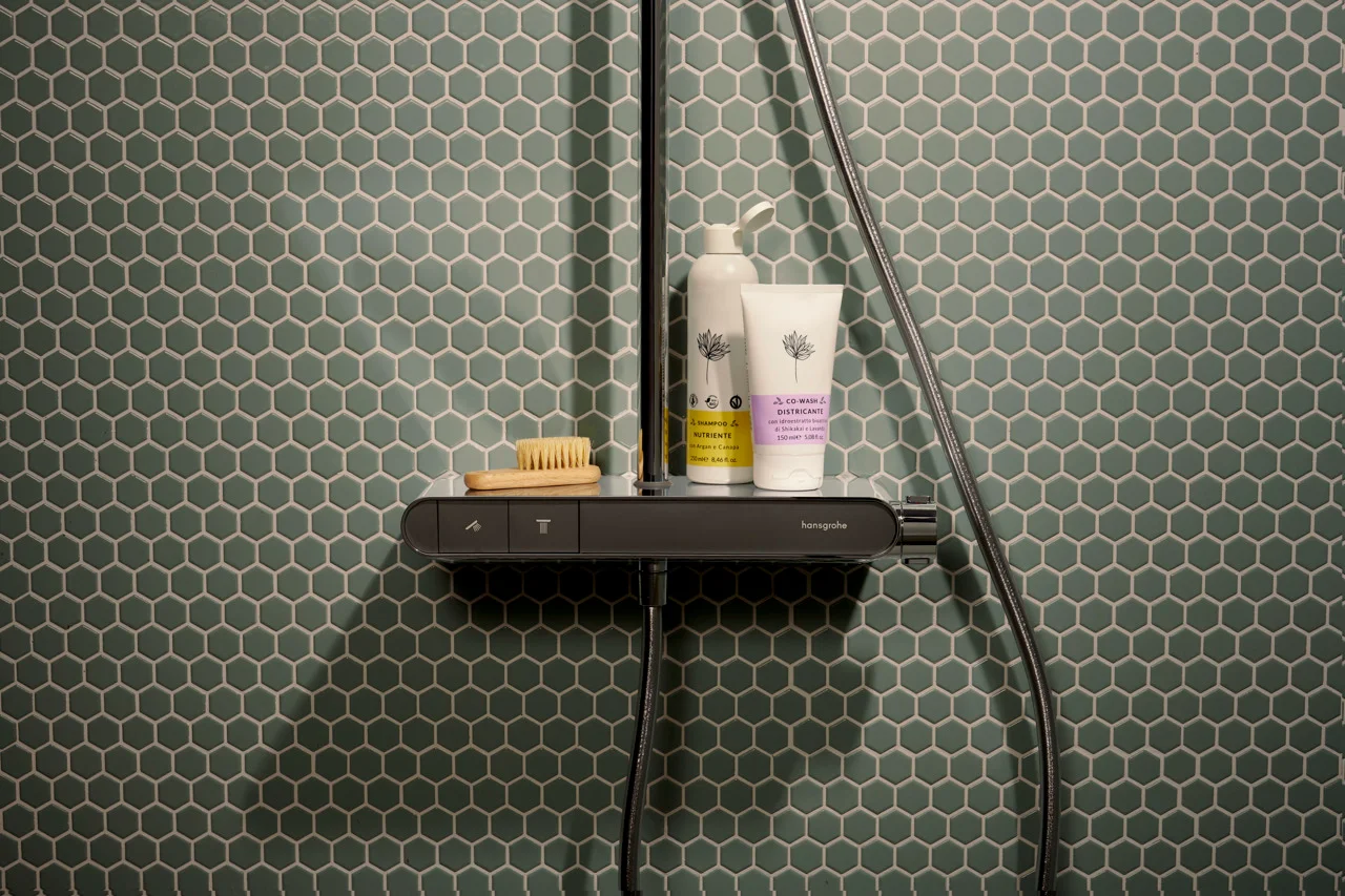 Activera Q Showerpipe 290/180 1jet EcoSmart mit ShowerTablet Select 360 Varia, Oberfläche: Chrom