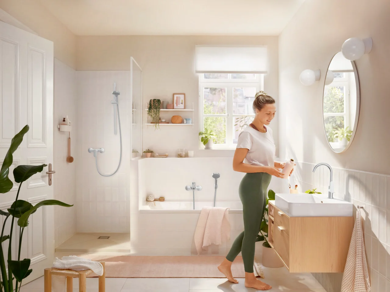 Hansgrohe Einhebel-Waschtischmischer Rebris S, Chrom, Ausladung 154 mm, Auslaufhöhe 222 mm, Schwenkbereich 120°, Normalstrahl, max. Durchfluss 5 l/min, Keramikmischsystem, einstellbare Temperaturbegrenzung, für Durchlauferhitzer geeignet