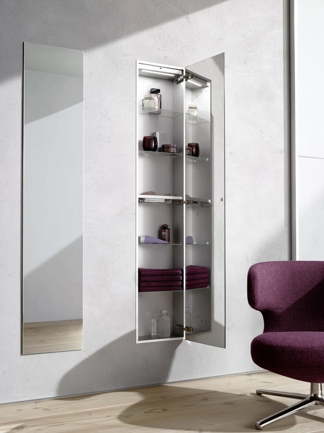 emco Schrank-Modul „asis module 2.0“ 31,6 × 158,6 × 15,82 cm in Spiegel emco Schrank-Modul „asis module 2.0“ 31,6 × 158,6 × 15,82 cm in Spiegel