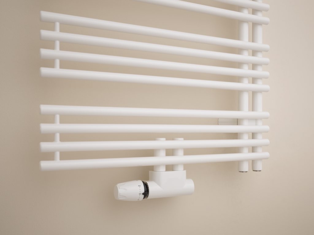 Kermi Design-Heizkörper „Diveo®“ 45 × 94 cm in Weiß Kermi Design-Heizkörper „Diveo®“ 45 × 94 cm in Weiß