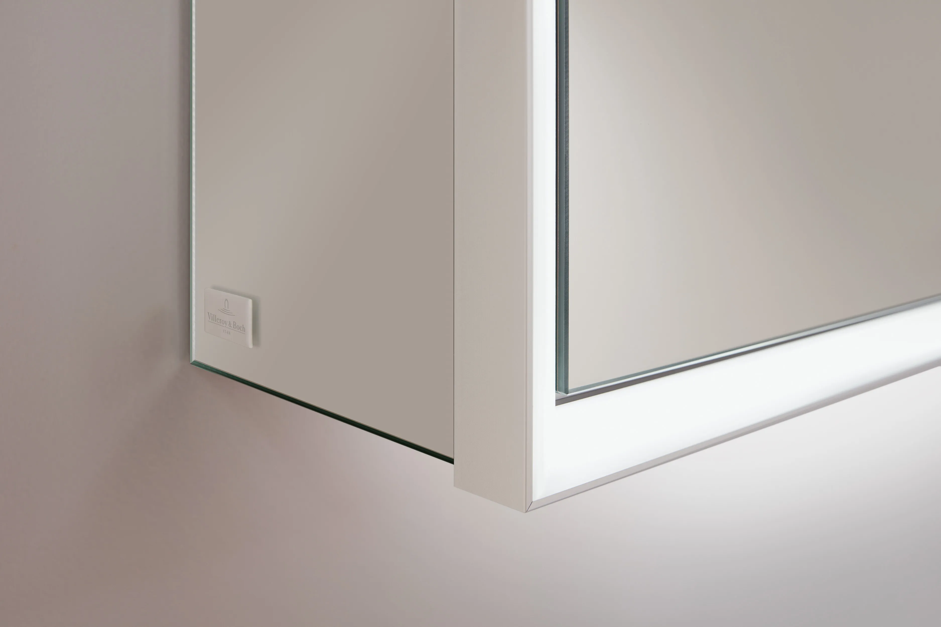 Villeroy & Boch Einbau-Spiegelschrank „My View Now“ 1000 × 750 × 168 mm in White Matt Villeroy & Boch Einbau-Spiegelschrank „My View Now“ 1000 × 750 × 168 mm in White Matt