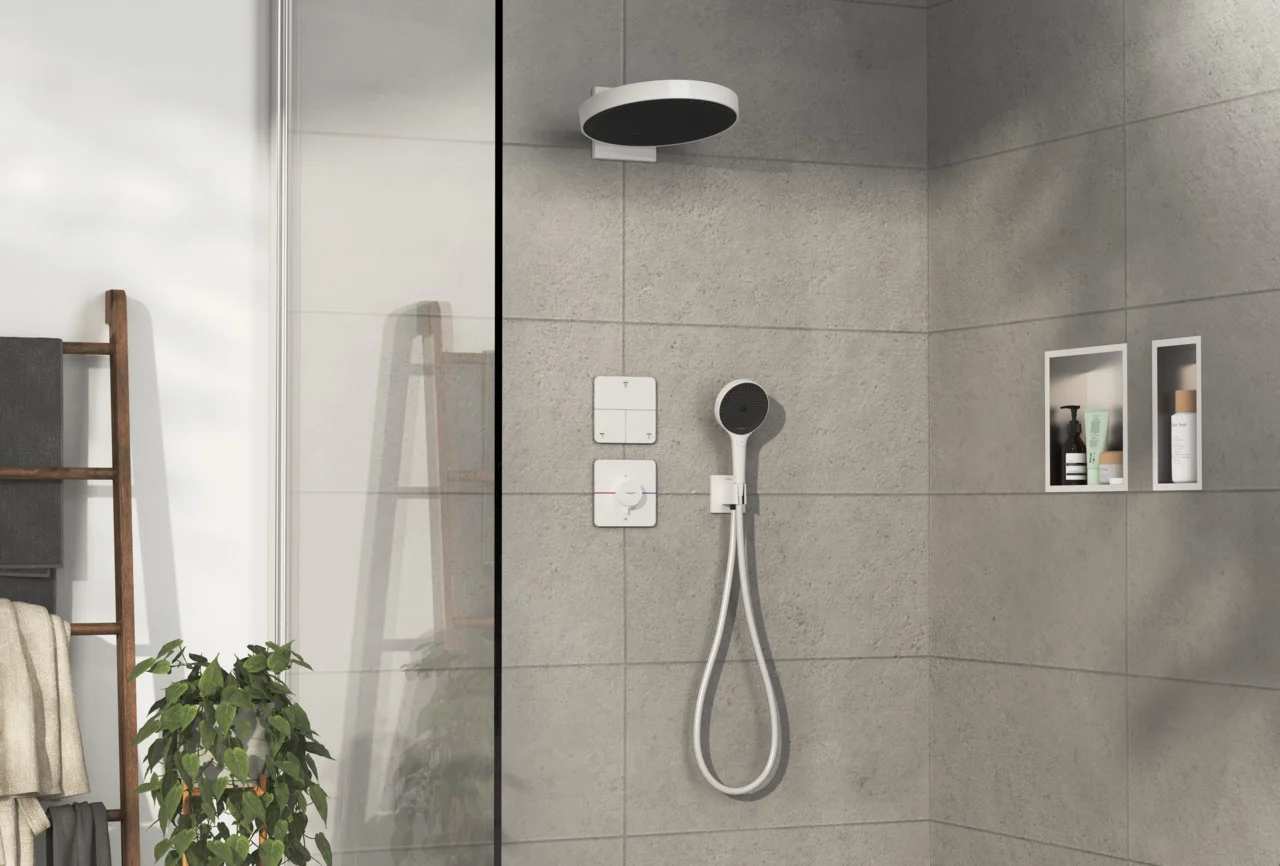 Hansgrohe ShowerSelect Comfort Q Thermostat Unterputz, Mattweiß, 1 Verbraucher + zusätzlicher Abgang, flache Rosette, einfache Installation Hansgrohe ShowerSelect Comfort Q Thermostat Unterputz, Mattweiß, 1 Verbraucher + zusätzlicher Abgang, flache Rosette, einfache Installation