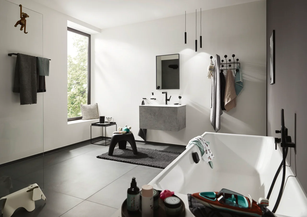 Hansgrohe Finoris Einhebel-Wannenmischer Unterputz, mattschwarz, 2 Verbraucher, Keramikmischsystem, Temperaturbegrenzung einstellbar Hansgrohe Finoris Einhebel-Wannenmischer Unterputz, mattschwarz, 2 Verbraucher, Keramikmischsystem, Temperaturbegrenzung einstellbar