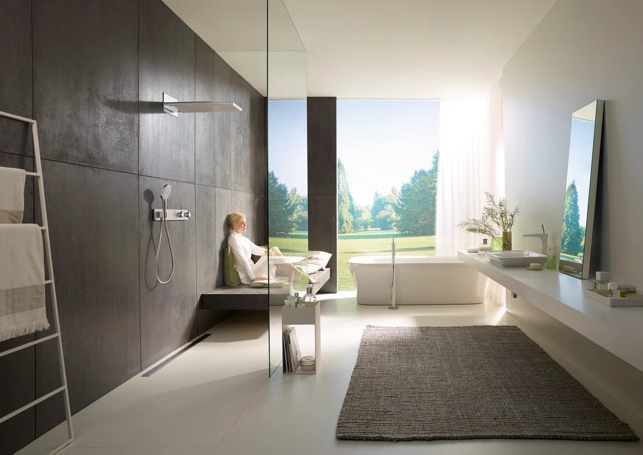 Hansgrohe Rainmaker Select Kopfbrause 580 3jet, Wandmontage weiß/chrom, 586 x 258 mm, 19,5–22 l/min Durchfluss