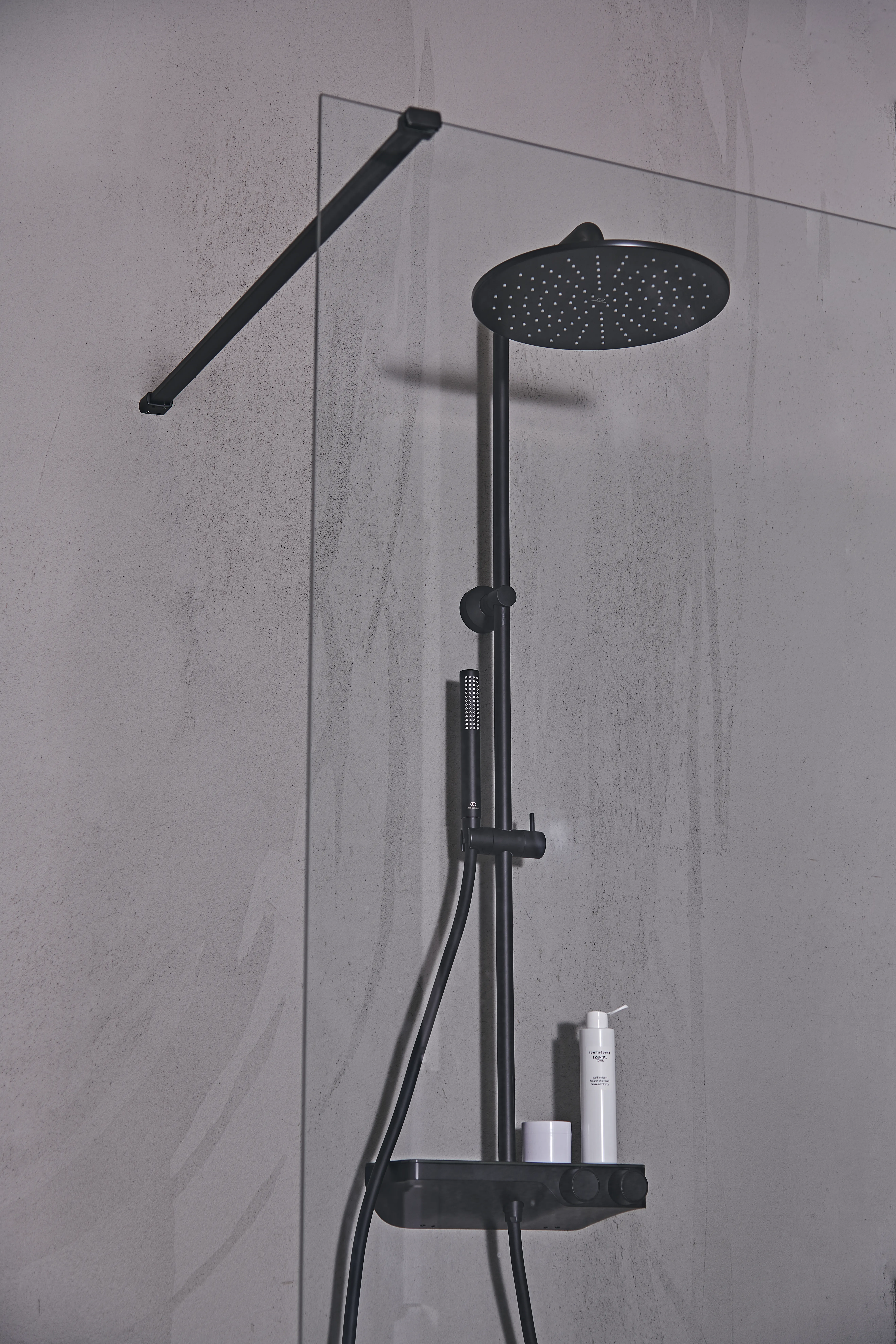 Ideal Standard Duschsystem Ceratherm S200 mit Brausethermostat Kopfbrause Silk Black Ideal Standard Duschsystem Ceratherm S200 mit Brausethermostat Kopfbrause Silk Black