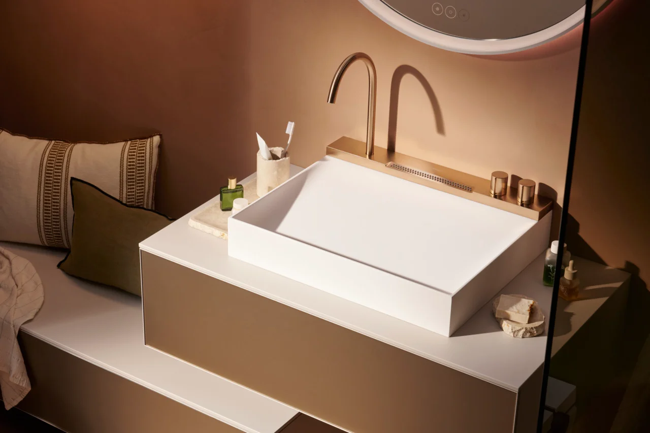 Hansgrohe Xarita S Spiegel 900/50 mit LED-Beleuchtung, kapazitivem Berührungssensor und AntiFog-Funktion in Mattweiß