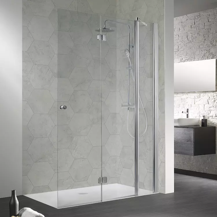 HSK teilgerahmte Drehfalttür pendelbar an Nebenteil „Exklusiv“ Glas Linea 02, Profile Weiß, Scharniere Premium Softcube, B: 1400 mm H: 2000 mm HSK teilgerahmte Drehfalttür pendelbar an Nebenteil „Exklusiv“ Glas Linea 02, Profile Weiß, Scharniere Premium Softcube, B: 1400 mm H: 2000 mm