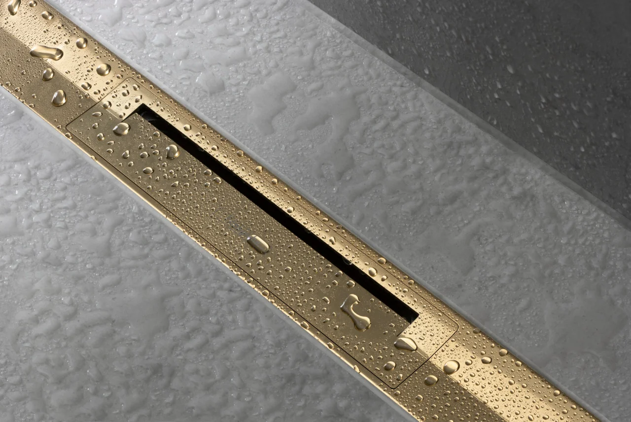 Hansgrohe RainDrain Flex Duschrinne 1000 mm, Polished Gold Optic, höhenverstellbar, zweiseitig montierbar, bis zu 60 l/min Ablaufleistung Hansgrohe RainDrain Flex Duschrinne 1000 mm, Polished Gold Optic, höhenverstellbar, zweiseitig montierbar, bis zu 60 l/min Ablaufleistung
