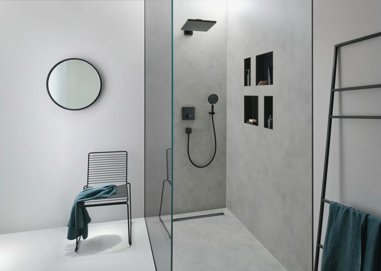 Hansgrohe RainDrain Match Duschrinne 800 mm, Mattschwarz, höhenverstellbarer Rahmen, Edelstahl V2A, bis 18 mm Fliesenstärke Hansgrohe RainDrain Match Duschrinne 800 mm, Mattschwarz, höhenverstellbarer Rahmen, Edelstahl V2A, bis 18 mm Fliesenstärke