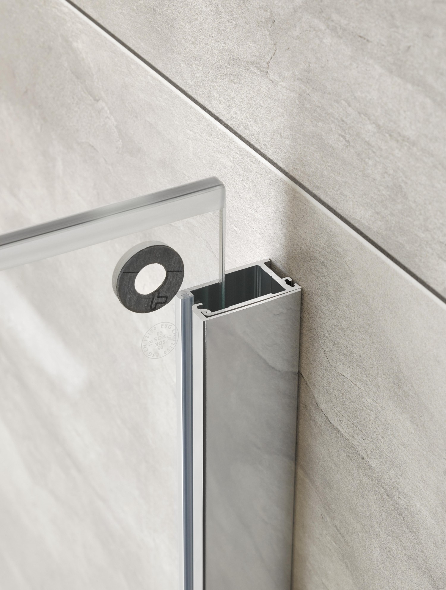 HSK teilgerahmte Drehtür an Nebenteil „Atelier Plan“ für verkürzte Seitenwand Glas Carré, Profile Chromoptik (Alu Hochglanz poliert), Sondergröße HSK teilgerahmte Drehtür an Nebenteil „Atelier Plan“ für verkürzte Seitenwand Glas Carré, Profile Chromoptik (Alu Hochglanz poliert), Sondergröße