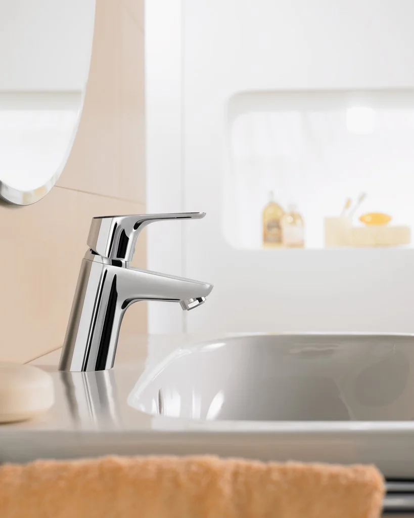 Hansgrohe Focus Einhebel-Waschtischmischer 70, Chrom, Ausladung 101 mm, Auslaufhöhe 53 mm, max. Durchflussmenge 5 l/min